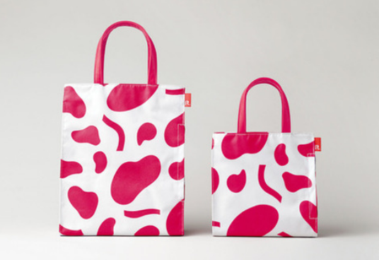 猪熊氏の「華ひらく」デザイン