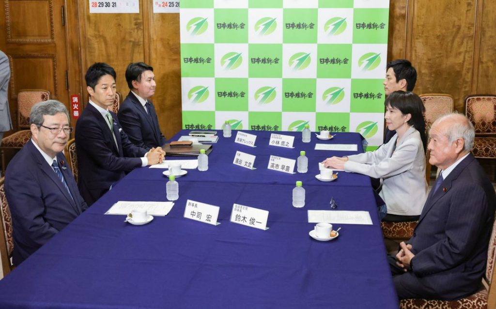自民党の高市早苗総裁と日本維新の会の藤田文武共同代表が政策協議